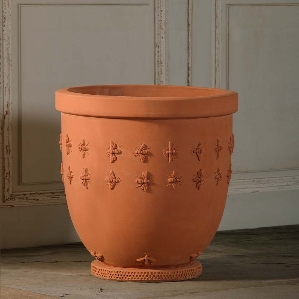 Bee Pot by Richard Hartlage – Seibert-Rice