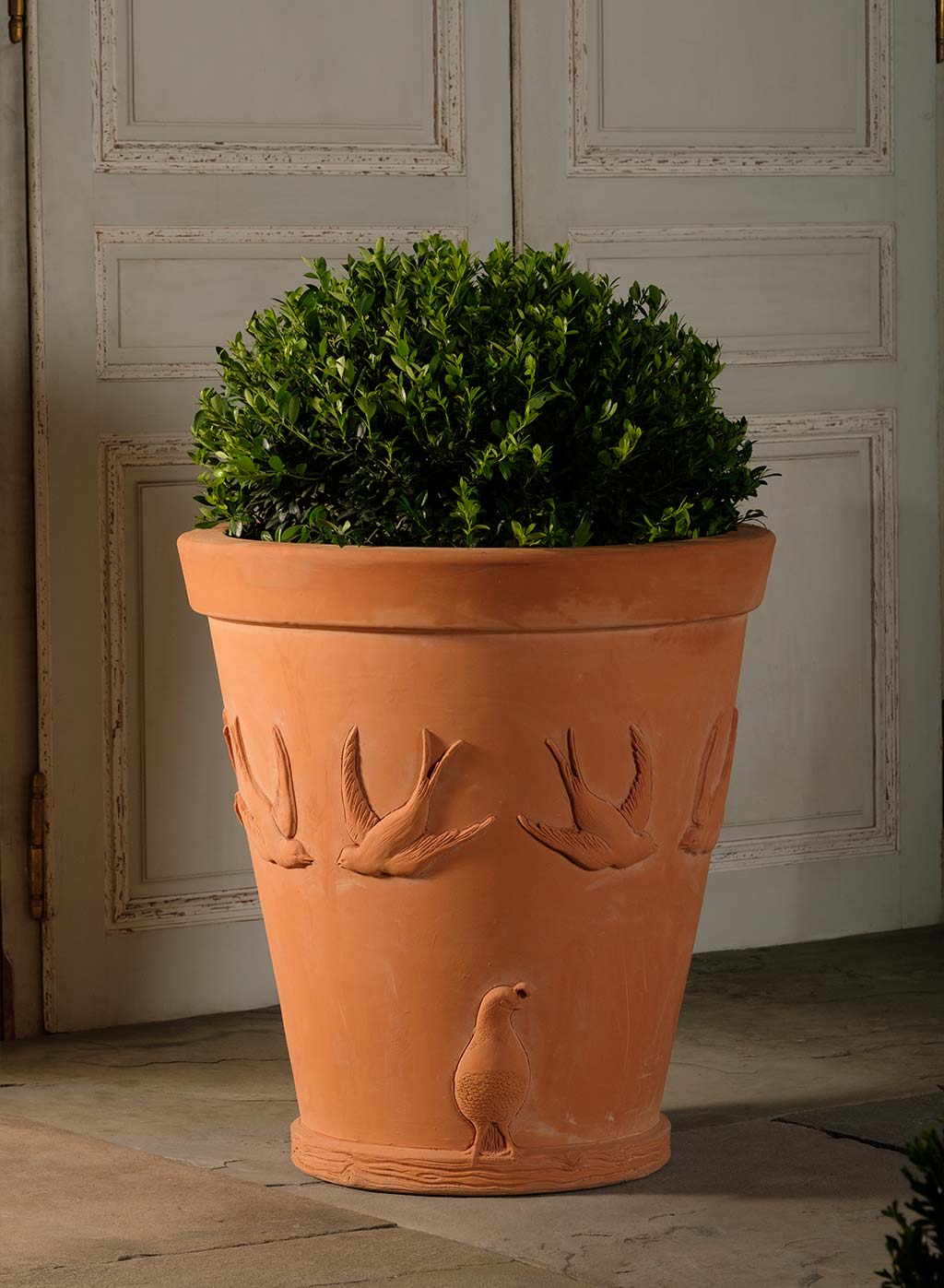 Bird Pot by Richard Hartlage