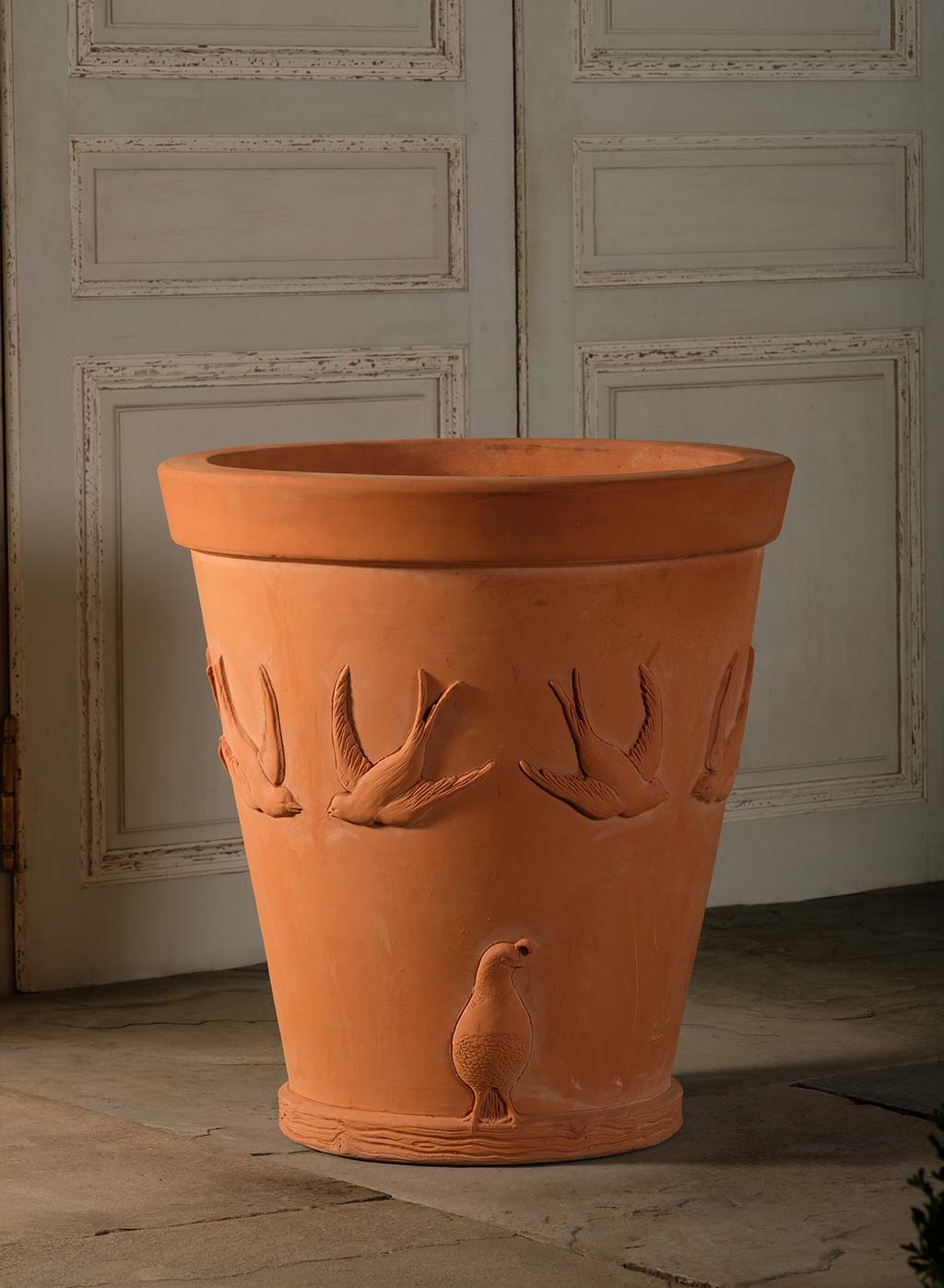 Bird Pot by Richard Hartlage