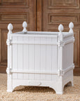 Versailles Planter- Glace Blanche