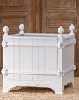 Versailles Planter- Glace Blanche