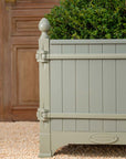 Versailles Planter- Gris Flanelle