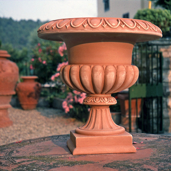 Medici Urn