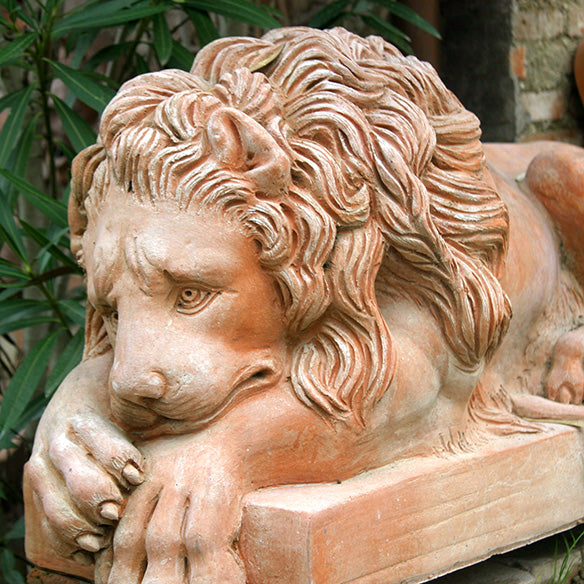 Lion Statue